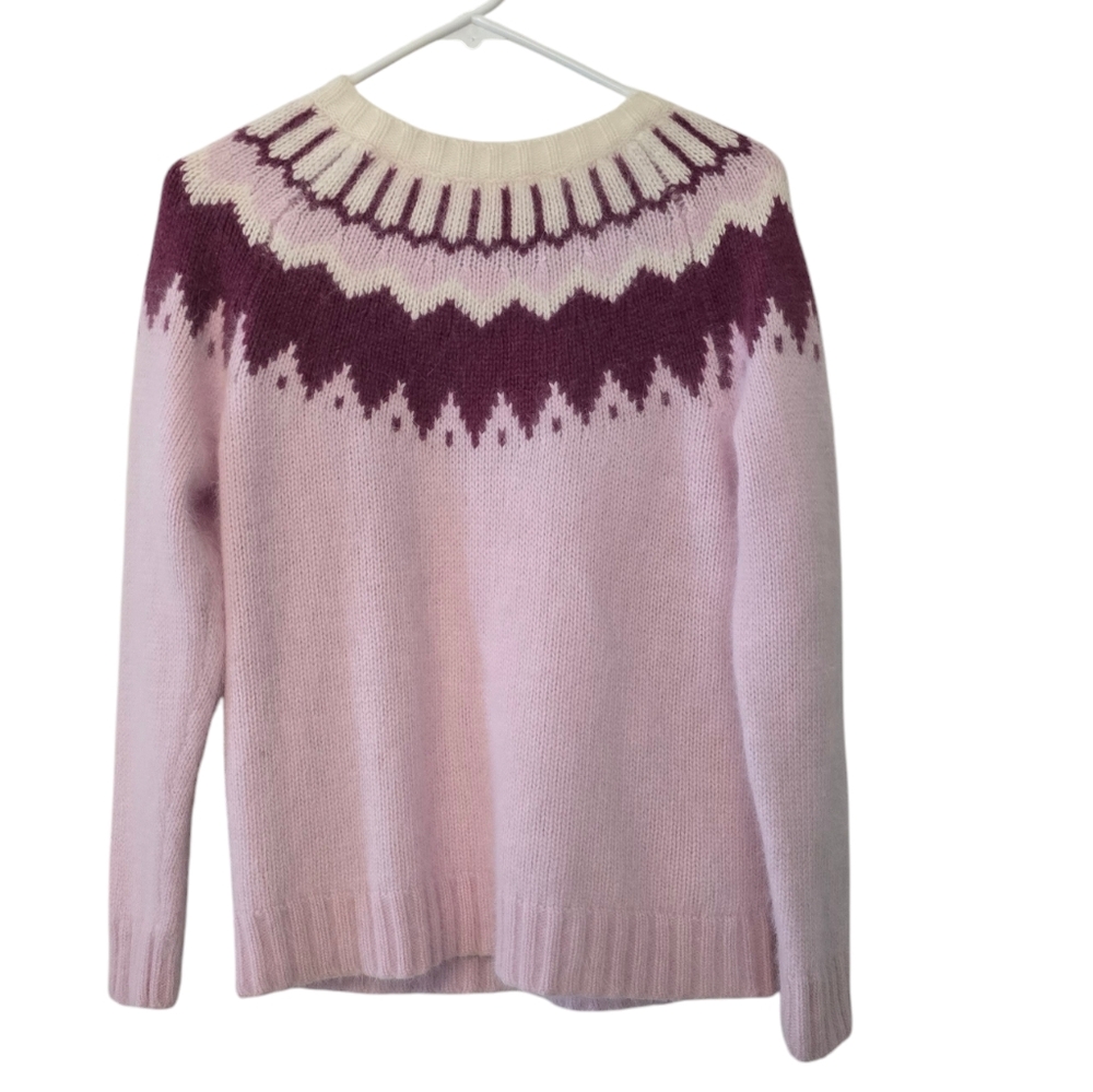 White stag women sweater